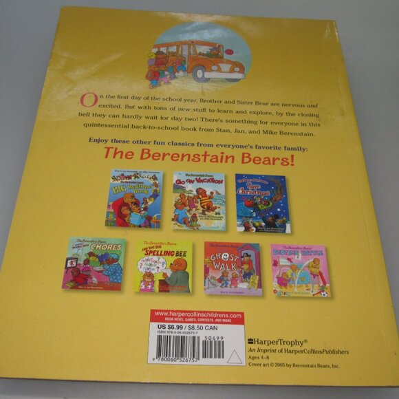 The Berenstain Bears GO BACK TO SCHOOL Color Illustrated Paperback Book - Picture 2 of 3